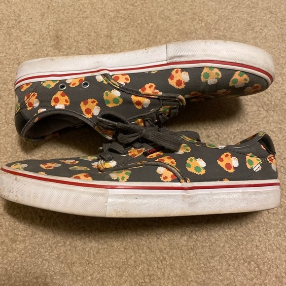 Nintendo Chima Ferguson Vans Super Mario Gray 8Bit Mushrooms Sneaker 8.5 Men - Picture 3 of 7